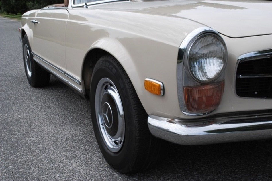 Classic 280SL Convertible in Collector-Grade Condition Throughout